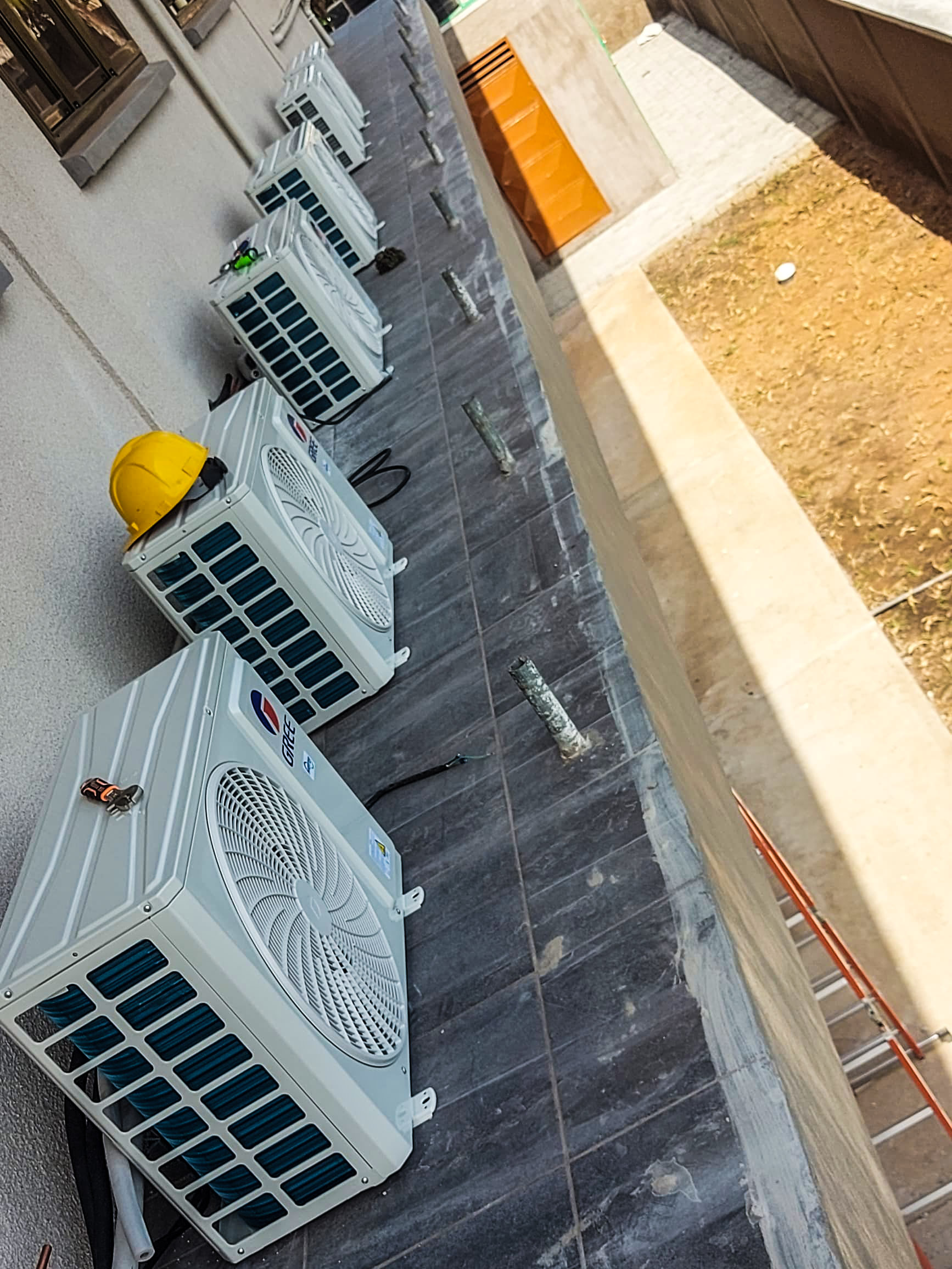 Professional Air Condition Installation , Repair and Maintenance in Accra Ghana | GIJTECH Enginering Services LTD